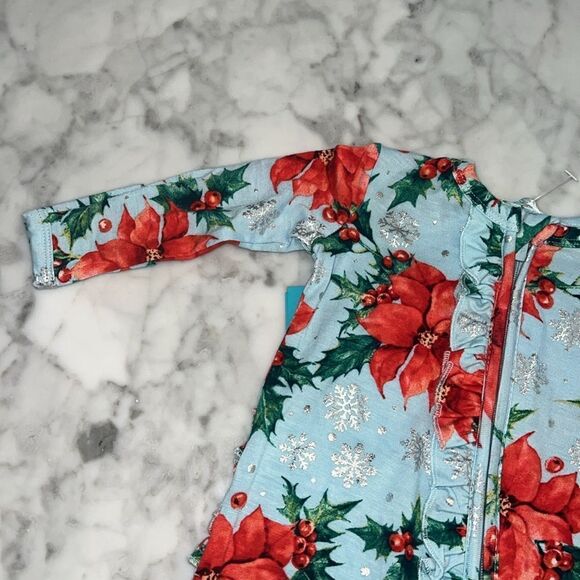 NWT POSH PEANUT RUFFLED FOOTIE - Picture 6 of 7